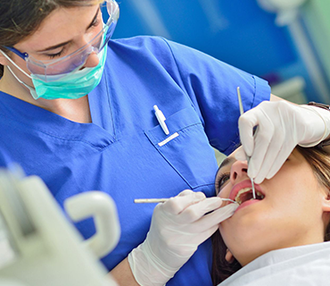Adental - Ağız ve Diş Sağlığı Polikliniği